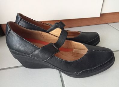 Clarks Unstructured Haywood Black Leather  Shoes