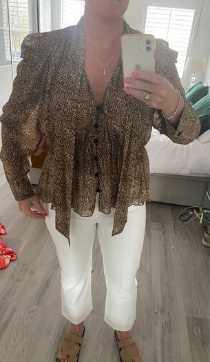 blouse
