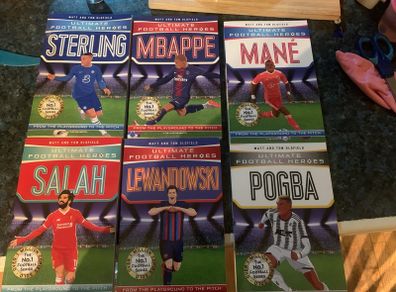 Ultimate football Heroes books brand new