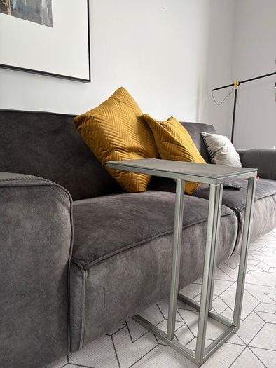 Tables (Metal)