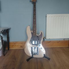Flea Jazz Bass - 61 jazz reissue