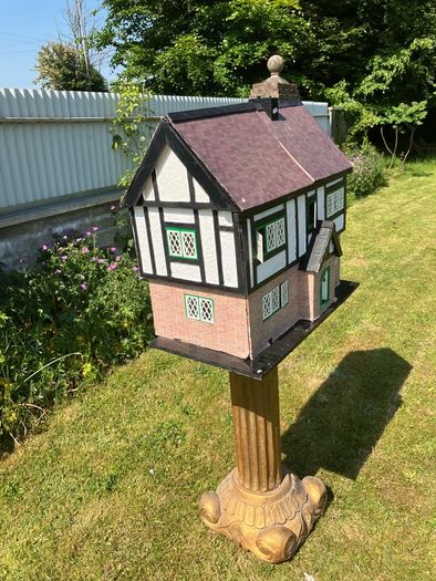 dolls house