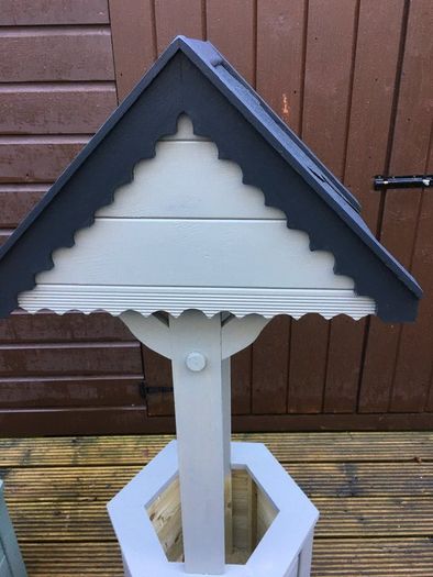 Planters Wishing Well. can deliver
