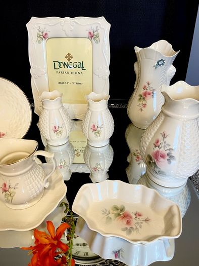 Beautifull Irish Parian Donegal China Porcelain  Irish Parian Donegal China Porcelain Rose Floral Decorative