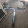 electric scooter Image 4