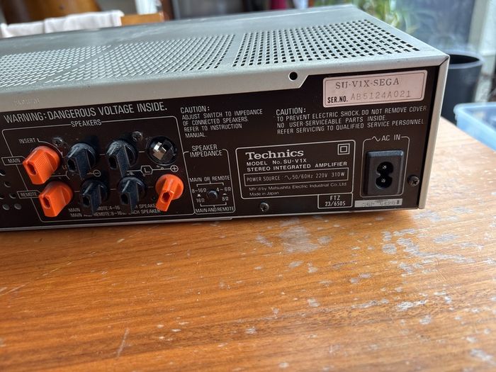 Old school technics amp