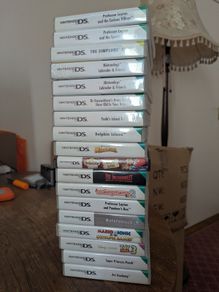 18 Nintendo DS games boxed