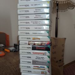18 Nintendo DS games boxed