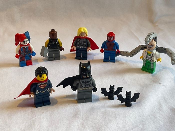Lego superheroes and villains figurine collection