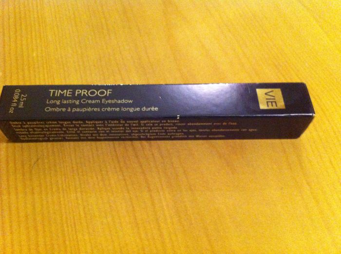 Vie Time proof Cream Eyeshadow