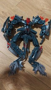 Transformer / toy / Fallen