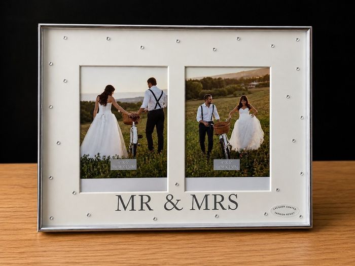 Mr and Mrs wedding frame