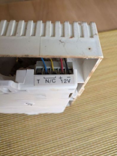 12V Smoke Alarms x 2