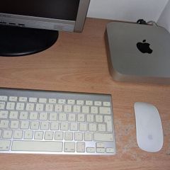 Mac mini late 2014 2.6ghz core i5 8gb Ram 1 tb hdd