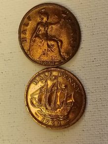 Twentyeight English Half Penny Coins 1907 to 1967