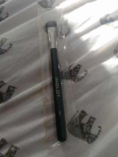New Inglot 41tg concealer brush
