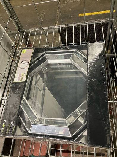 wall mirror