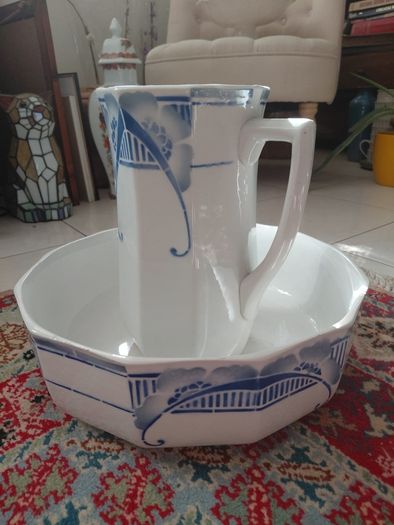 Antique French wash basin and pitcher jug by Ceranord St Amand early 1900s