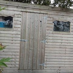 Garden shed