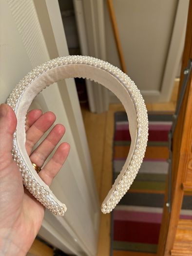 Pearl hairband