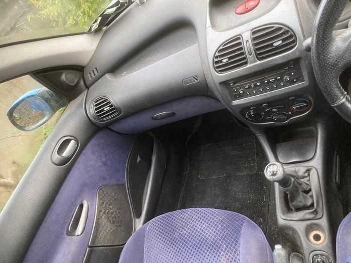 2006 Peugeot 2006