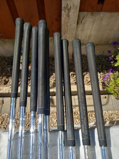 Rangefinder Golf irons. Right handed clubs