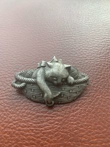 Cat Brooch