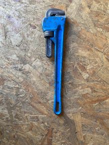 Silver line 18" Stilson