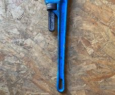 Silver line 18" Stilson