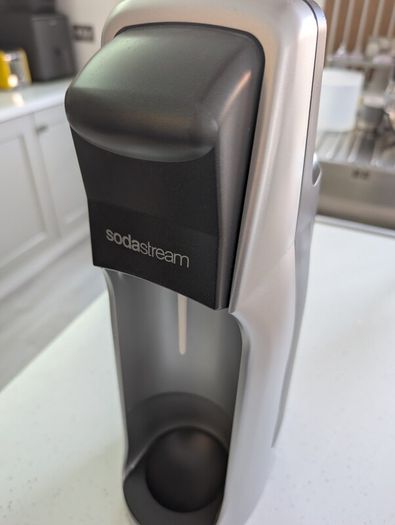 Manual Sodastream Machine and kit