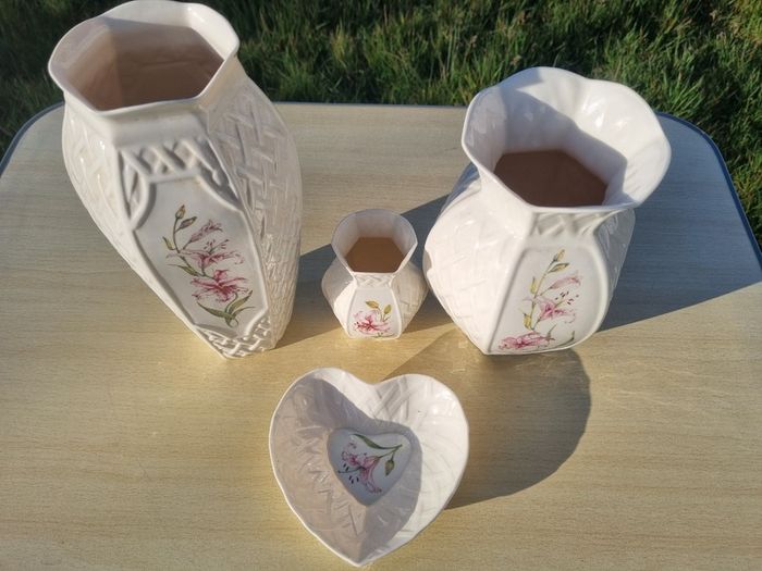 Country Trellis porcelain set by Belleek Pottery