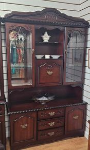 Rossmore cabinets .