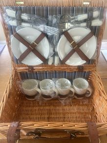 Wicker Picnic basket set