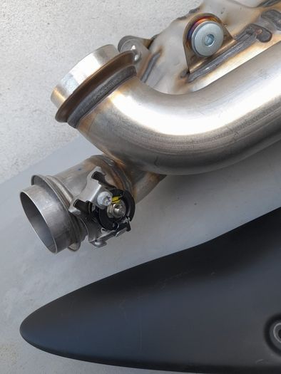 KTM 1290 Superduke Exhaust