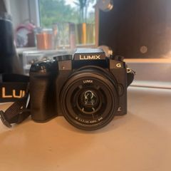 Panasonic Lumix DMC G7 + LENS