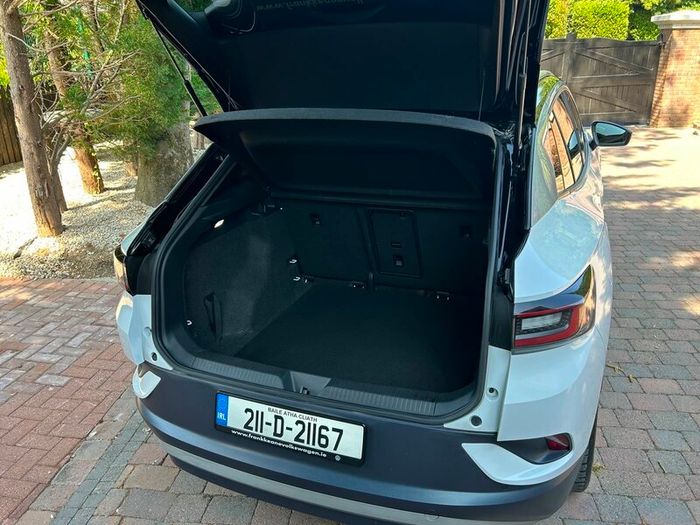21 Volkswagen ID4 150KW First Edition Pro 14950