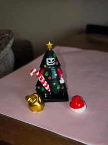 Christmas tree Characters