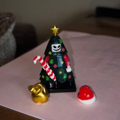 Christmas tree Characters