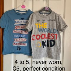 Boys t shirts never worn