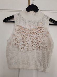 Zara cream sleeveless jumper