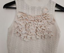 Zara cream sleeveless jumper