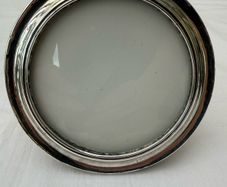 Vintage early 20th century sliver plated round photo frame  -  good condition