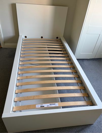 Bed Ikea + drawers