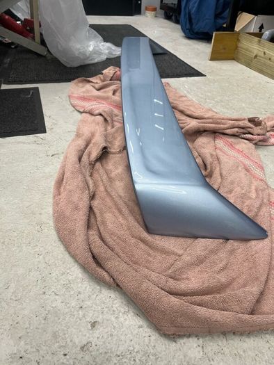 Peugeot 405  spoiler