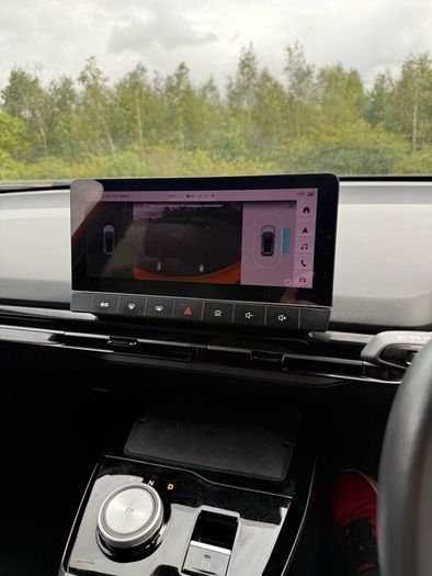 Mg4 trophy 150kw 64kwh long range