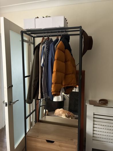 clothes rail