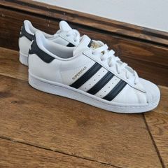 womens superstars adidas runners