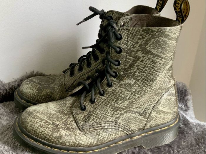 Dr Martens / Docs , Size 5, 1460 Pascal Viper, Light Grey, 2144505