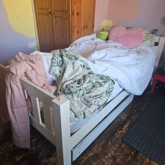 single bed
