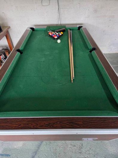 Pool Table 7 x 4